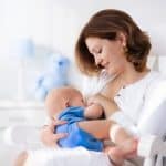 breastfeeding after your baby gets teeth