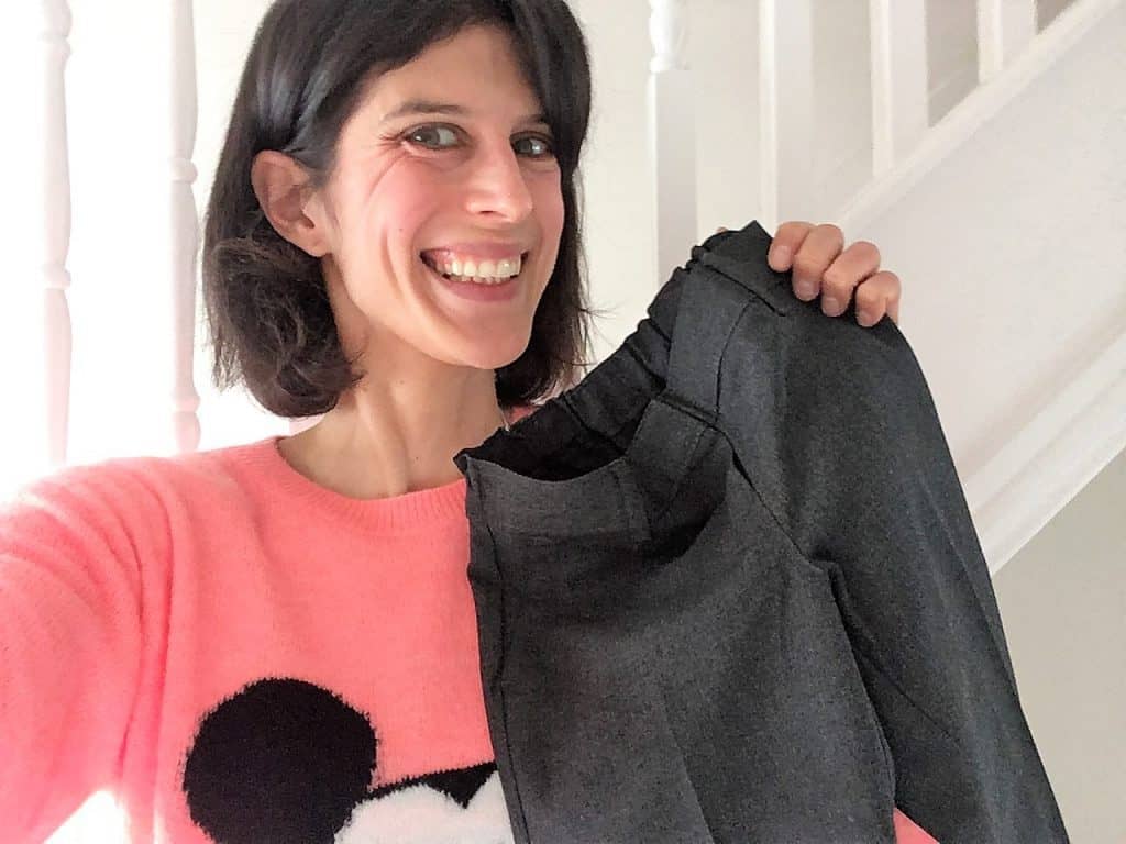 daughter wants to wear trousers to school
