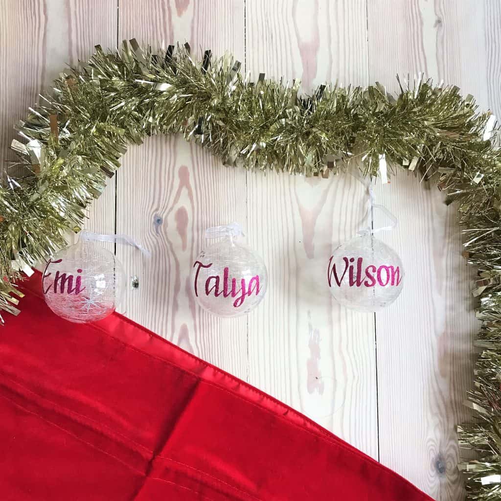 Gorgeous personalised Xmas decorations and more from The Christmas Cart + #WIN!