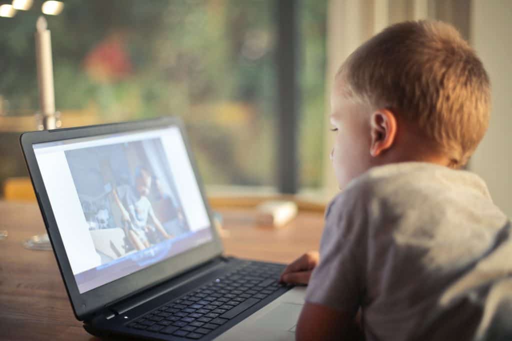 limit screen time for children