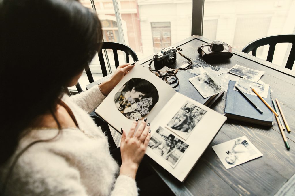 things to do with old pictures 