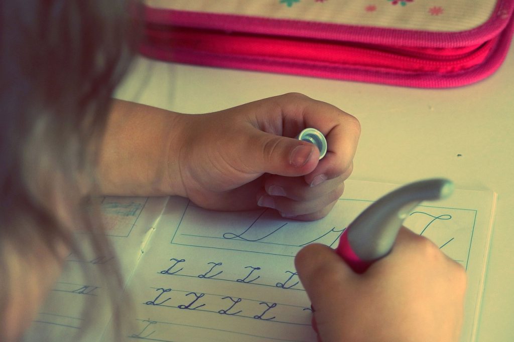 Here are some top tips for helping your child with their homework and make the process smoother and more productive.