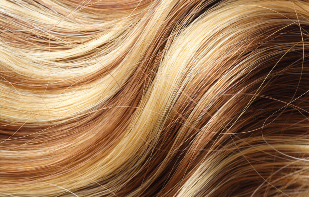 can lemon juice lighten your hair?