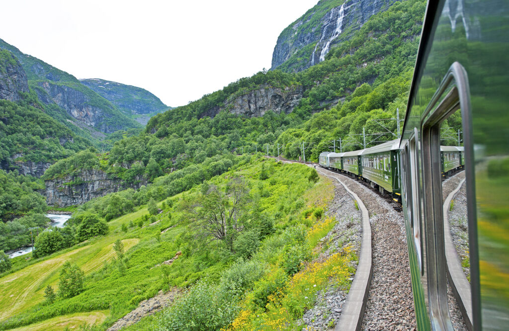 top train journeys around the world