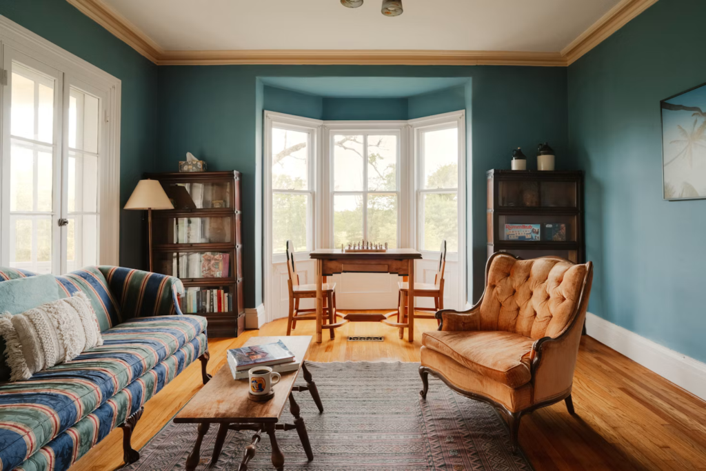 make a bay window a useful space
